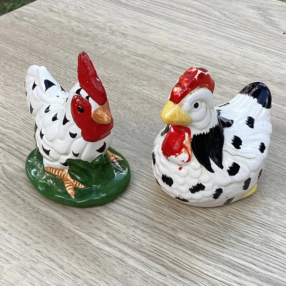 Vintage Ceramic Hen Salt and Pepper Shakers Set Farmhouse Kitchen Decor